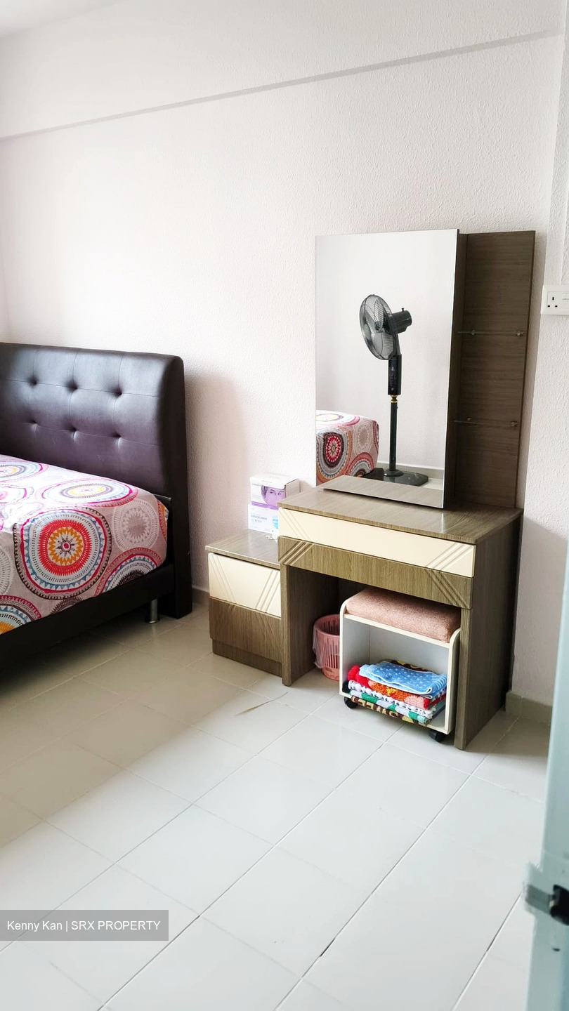 Blk 240 Bukit Panjang Ring Road (Bukit Panjang), HDB 4 Rooms #631446611
